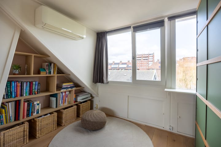 Foto 41 van Byronstraat 46