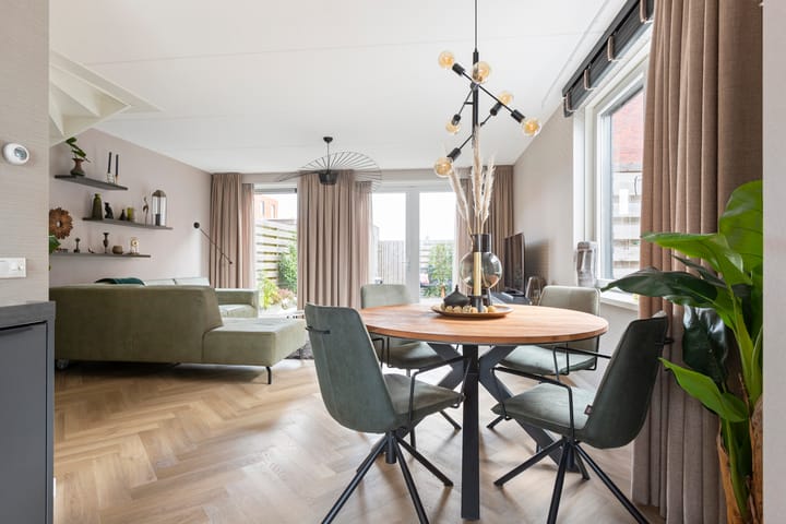 Foto 8 van Venestraat 92