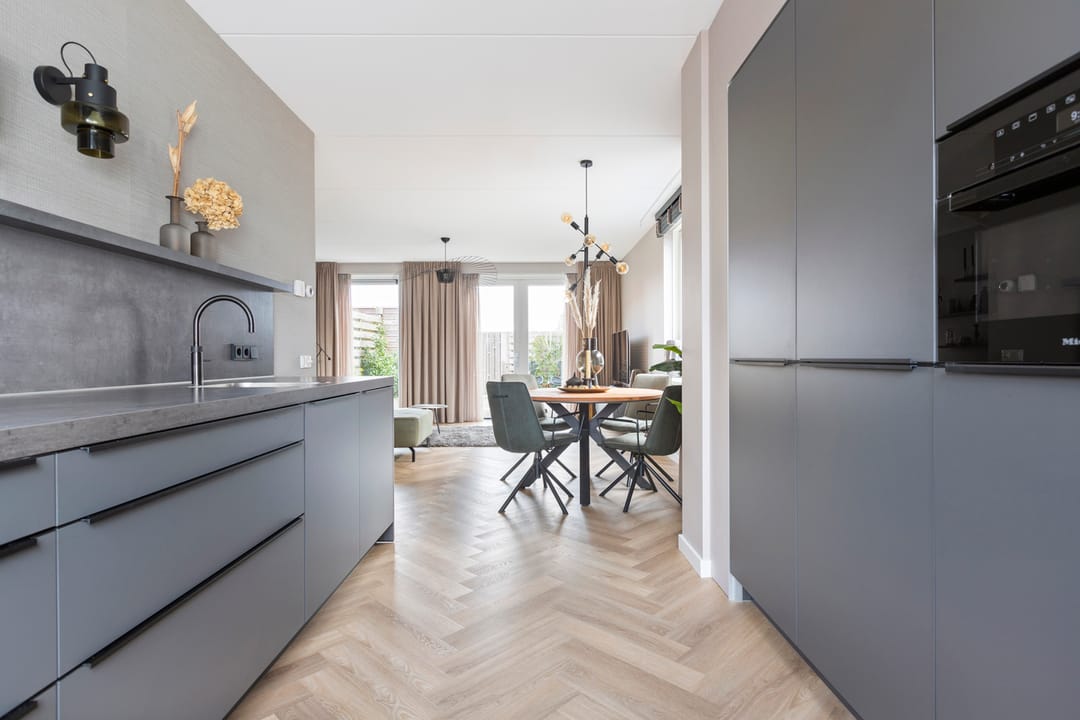 Foto 11 van Venestraat 92