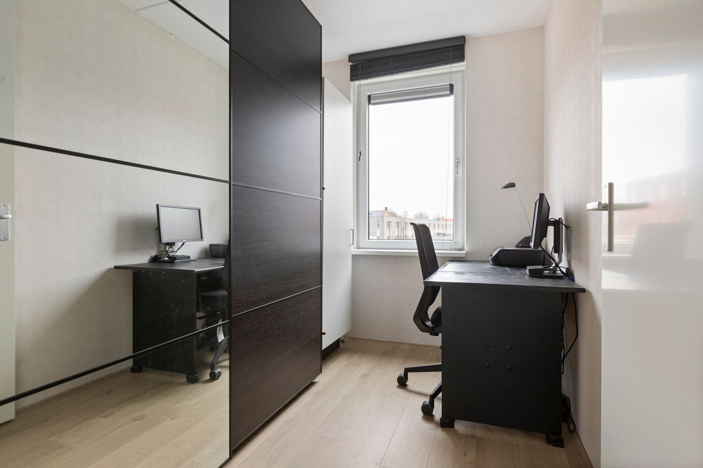 Foto 25 van Venestraat 92