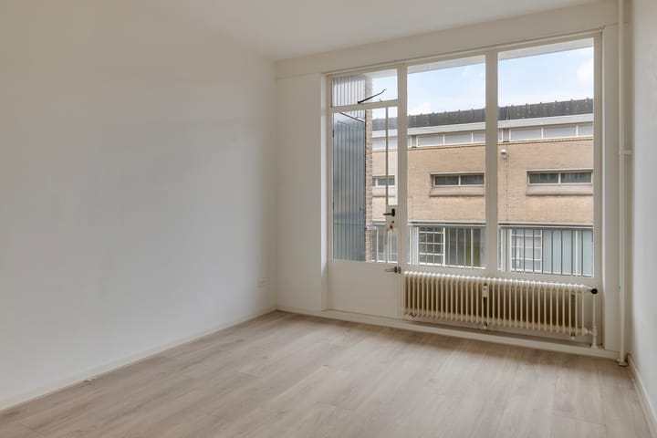 Photo 18 of Breitnerlaan 247