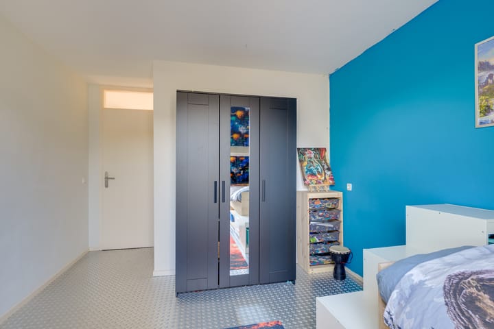 Photo 23 of Baljuw 25