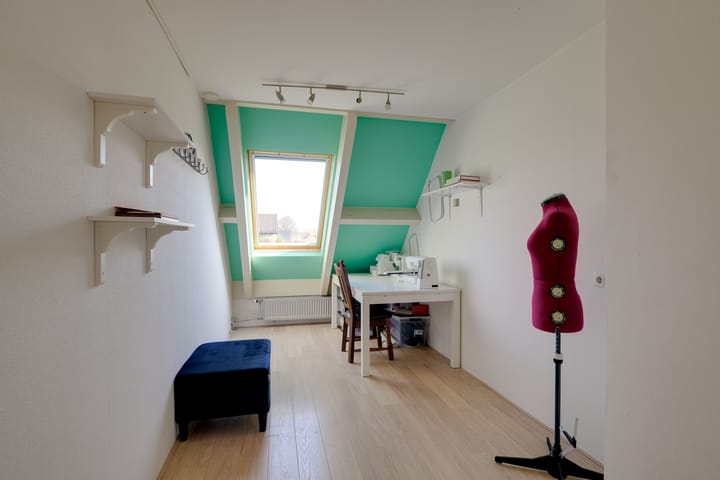 Photo 24 of Baljuw 25