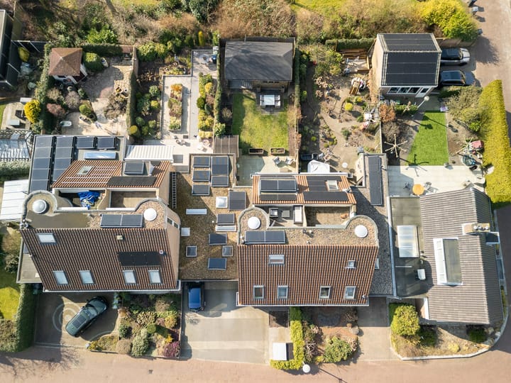 Photo 34 of Baljuw 25