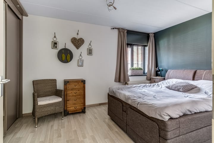 Foto 13 van Poelbos 19