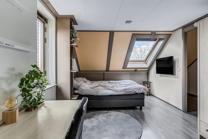 Foto 21 van Poelbos 19