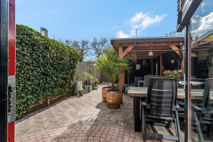 Foto 23 van Poelbos 19