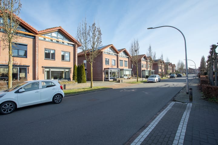 Foto 4 van Avenue 14