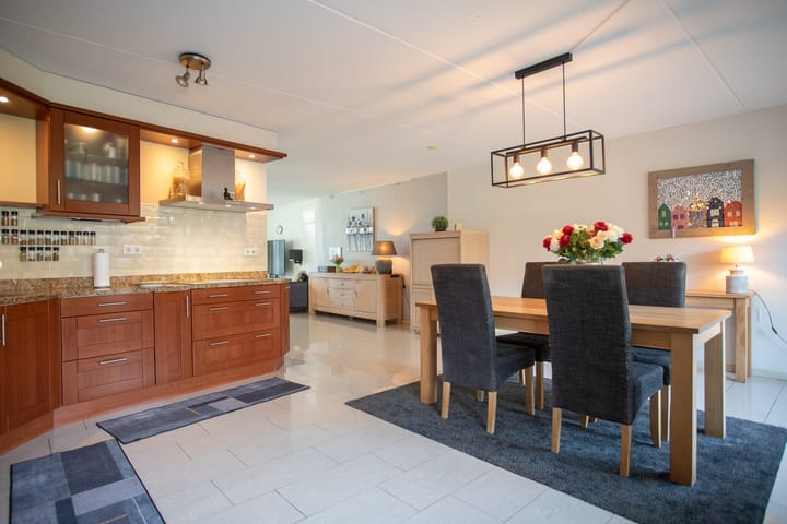 Foto 18 van Avenue 14