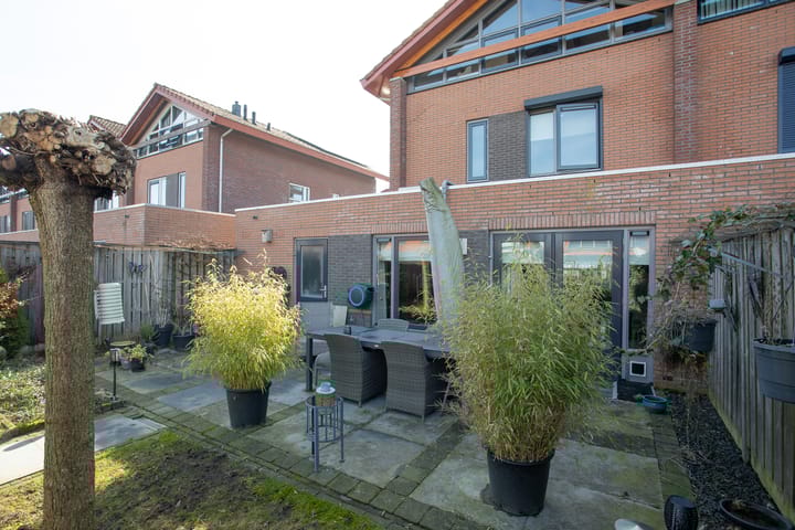 Foto 45 van Avenue 14