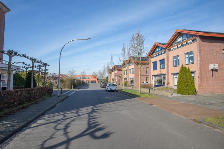 Foto 47 van Avenue 14