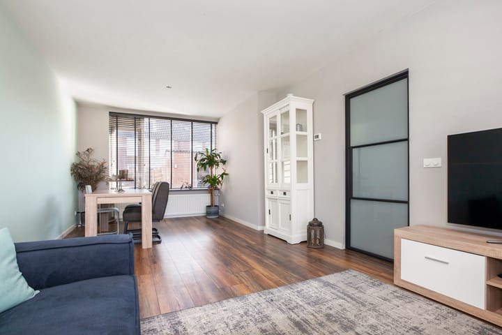 Foto 2 van Burgemeester Dekkingstraat 49