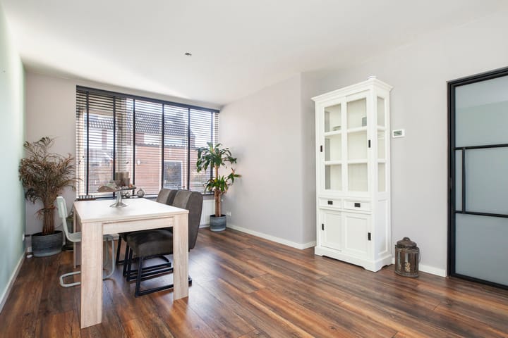 Foto 11 van Burgemeester Dekkingstraat 49