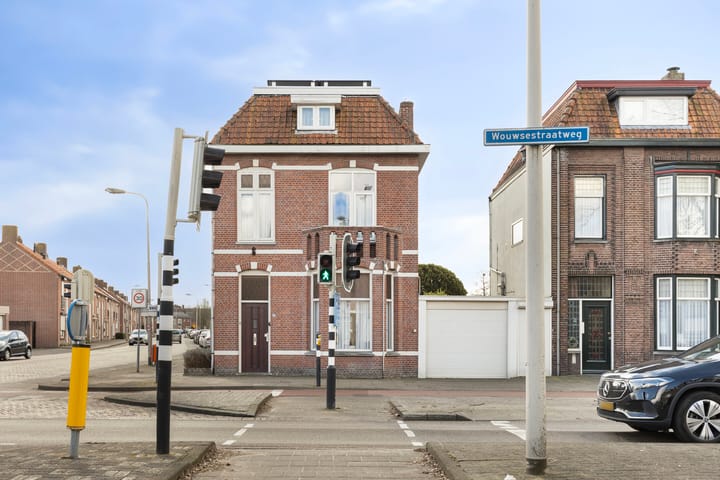 Wouwsestraatweg 52