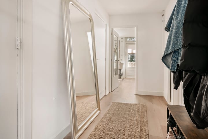 Photo 15 of Karel du Jardinstraat 80-2