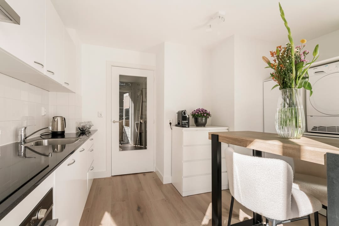 Photo 16 of Karel du Jardinstraat 80-2