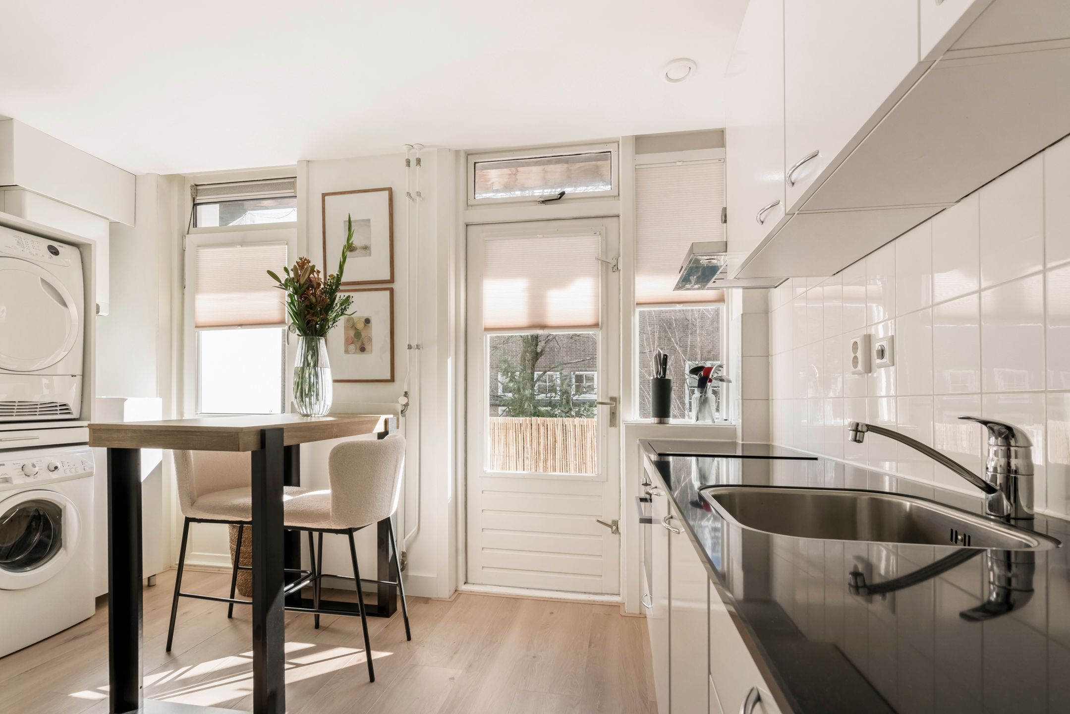 Photo 18 of Karel du Jardinstraat 80-2