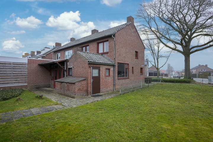 Foto 29 van Broeksittarderweg 179