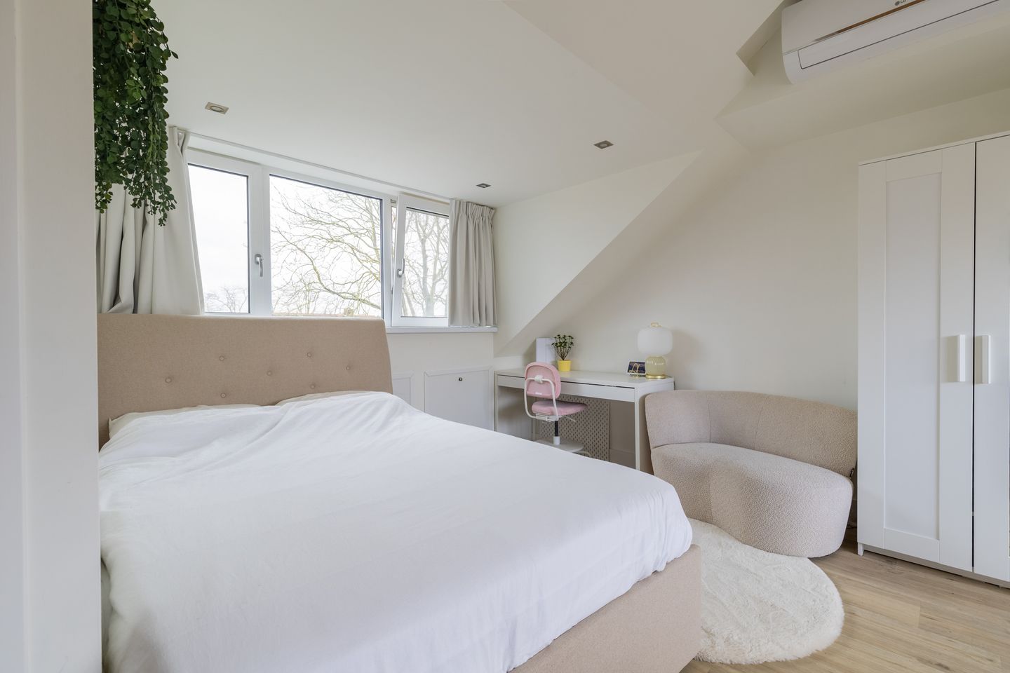 Foto 44 van Leidekkerstraat 36