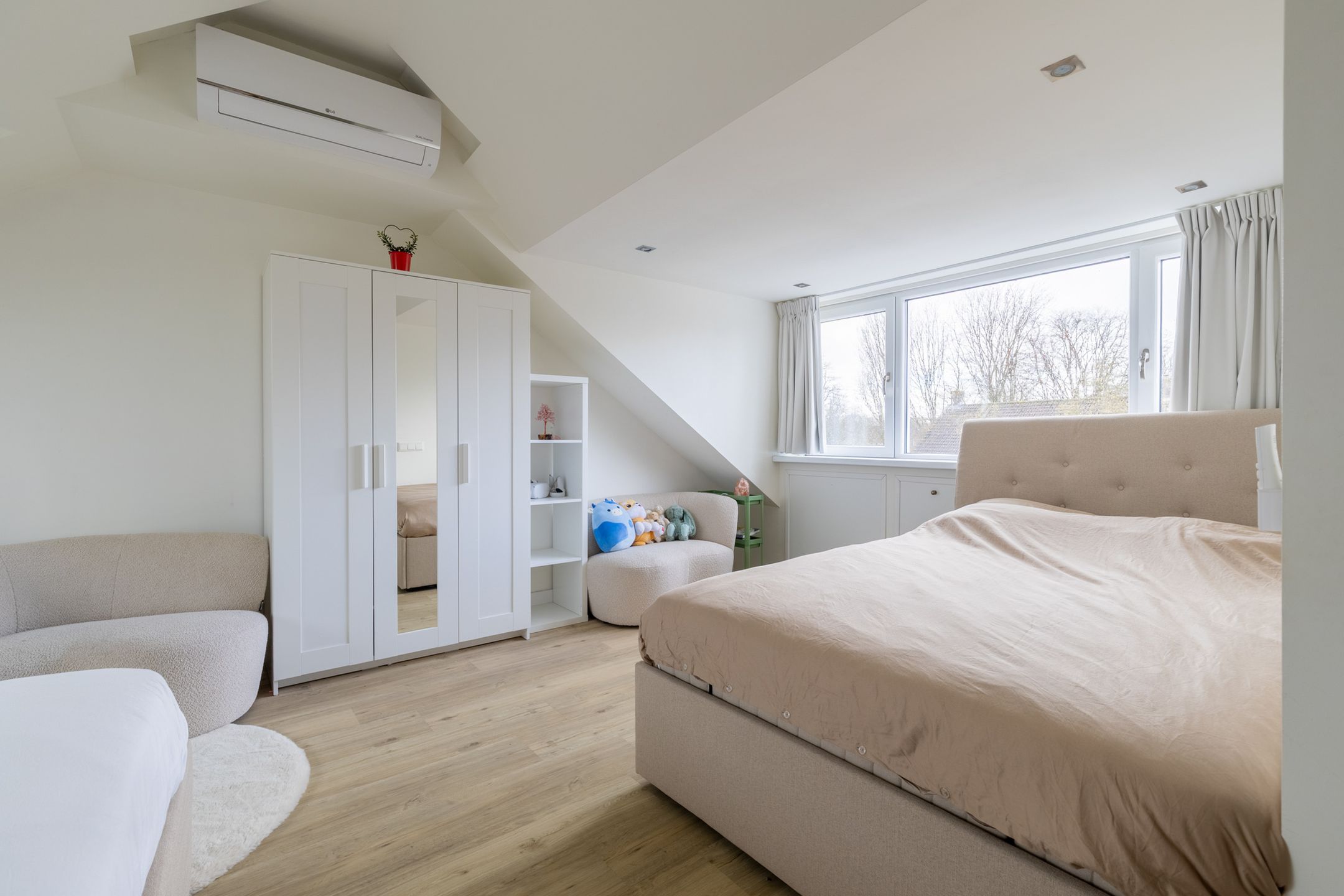 Foto 45 van Leidekkerstraat 36