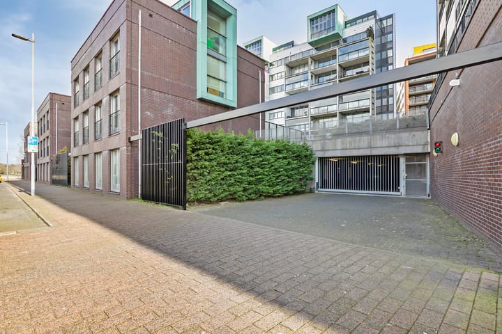 Foto 36 van Bas Paauwestraat 82