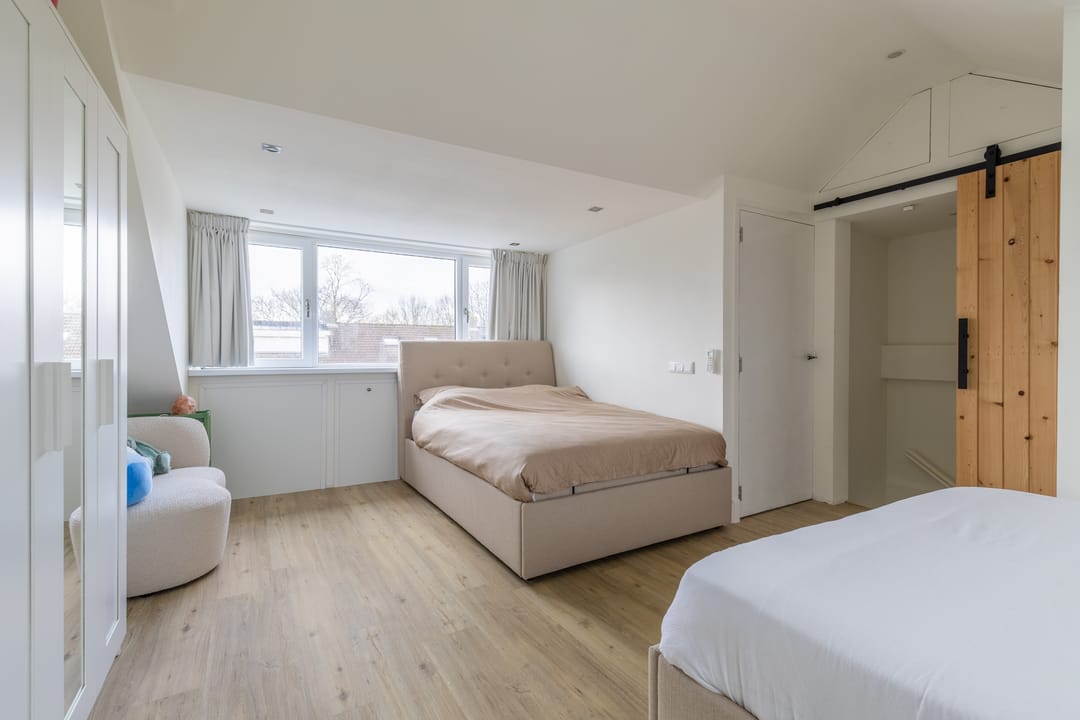 Foto 46 van Leidekkerstraat 36