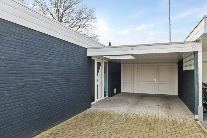 Photo 34 of Horsensplein 1