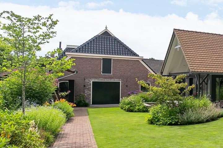 Foto 30 van Heuvelenweg 45-A