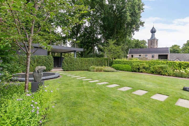 Foto 31 van Heuvelenweg 45-A