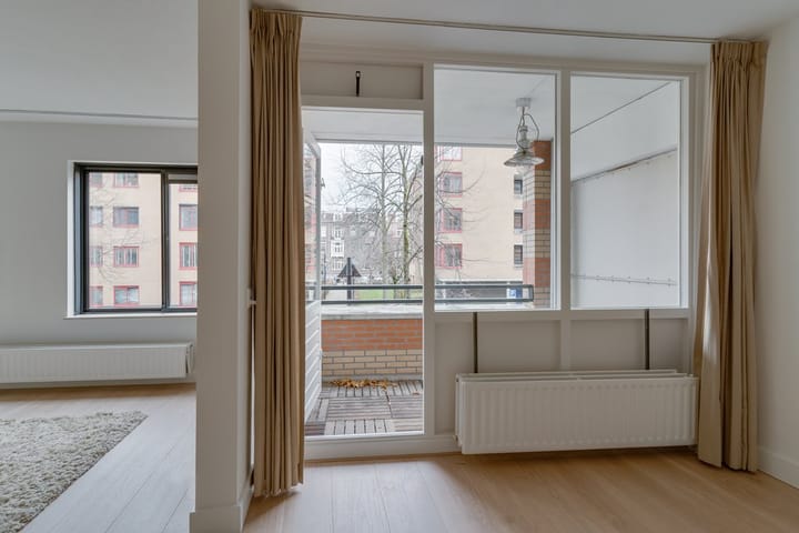 Photo 4 of Hartingstraat 161