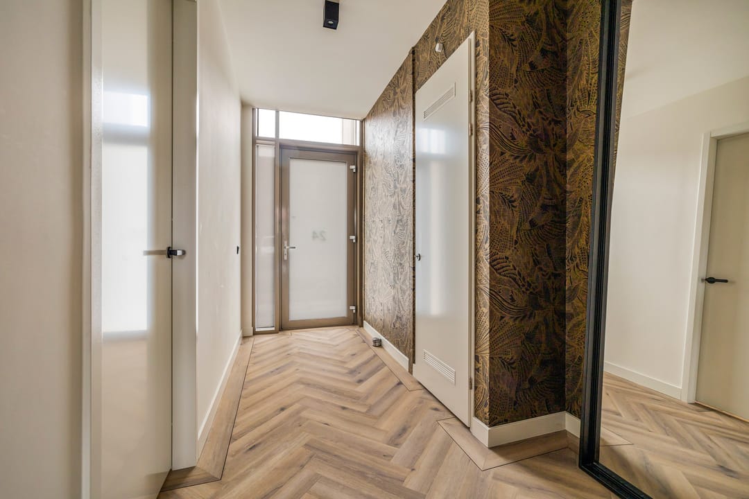 Photo 7 of Madridstraat 24