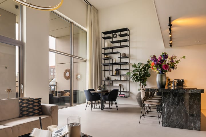 Photo 13 of Madridstraat 24