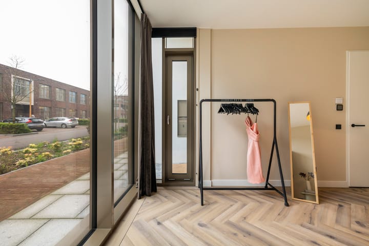 Photo 26 of Madridstraat 24