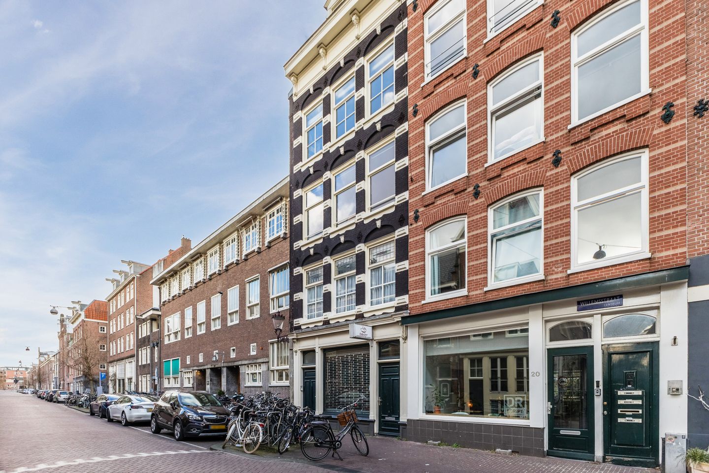 Photo 4 of Willemsstraat 22-2