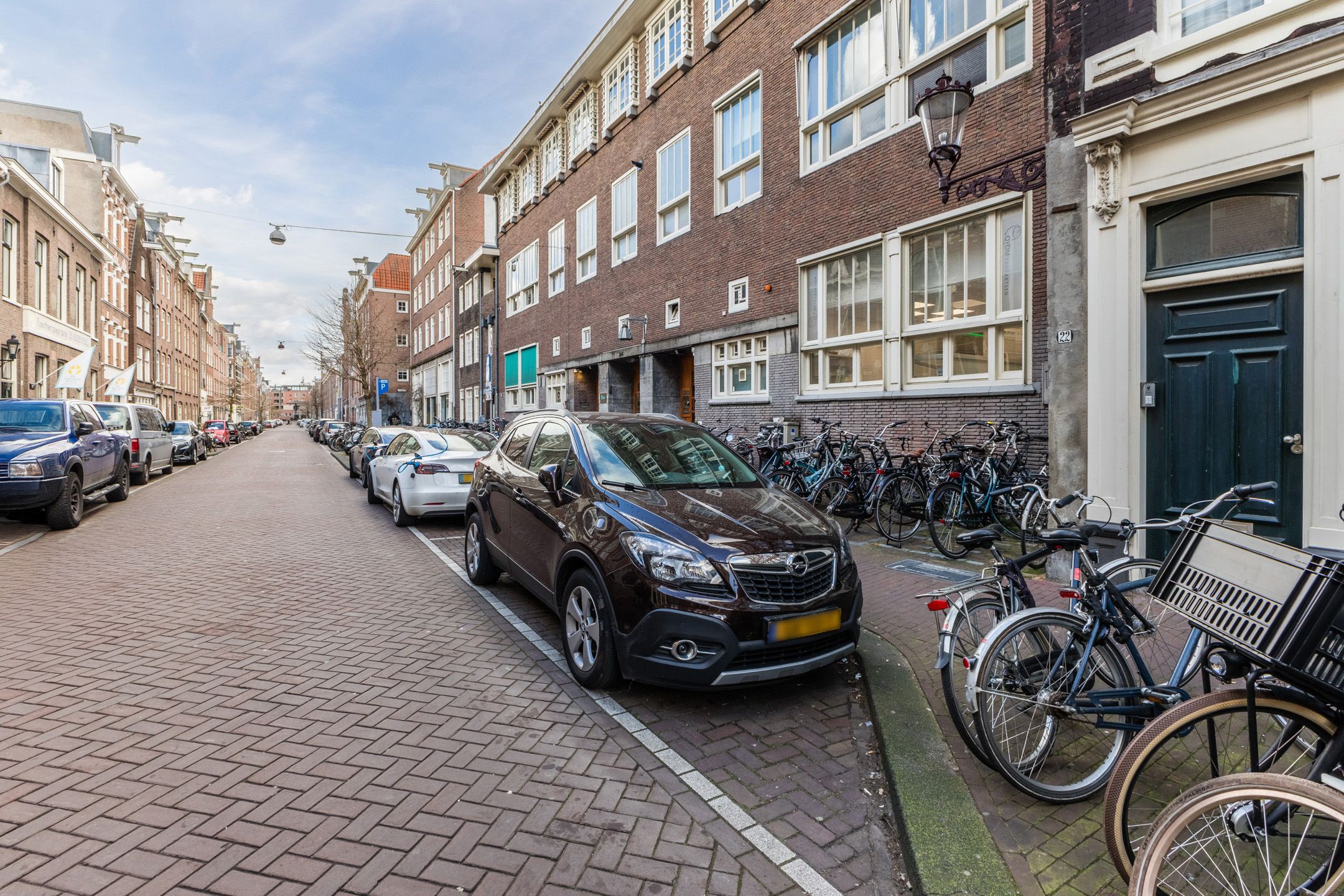 Photo 6 of Willemsstraat 22-2