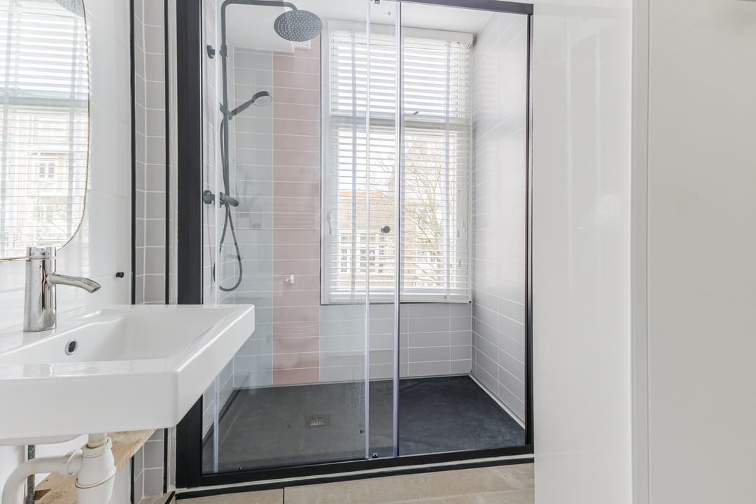 Photo 23 of Willemsstraat 22-2