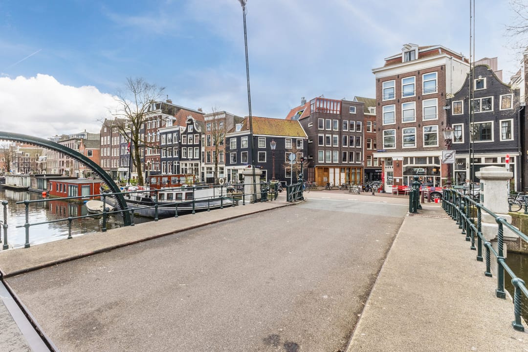 Photo 28 of Willemsstraat 22-2