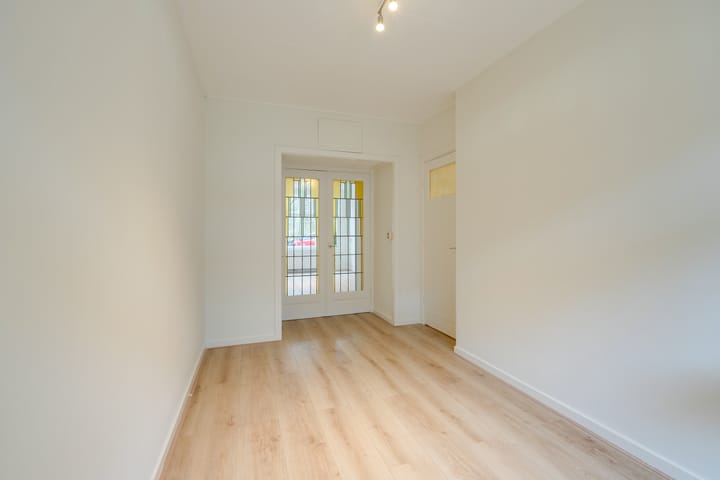 Foto 11 van Orteliuskade 11-H