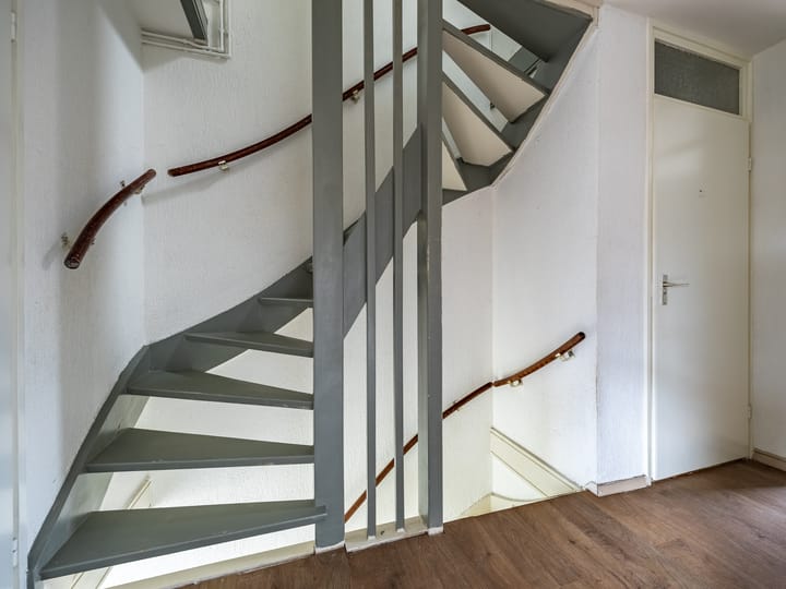 Foto 10 van van Essenstraat 5