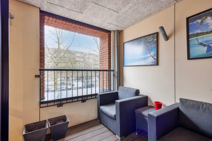 Foto 6 van Avenue Ceramique 21-C