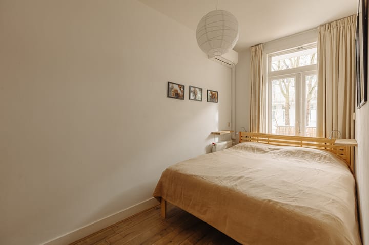 Foto 13 van Van Spilbergenstraat 62-1