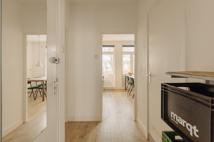 Foto 16 van Van Spilbergenstraat 62-1