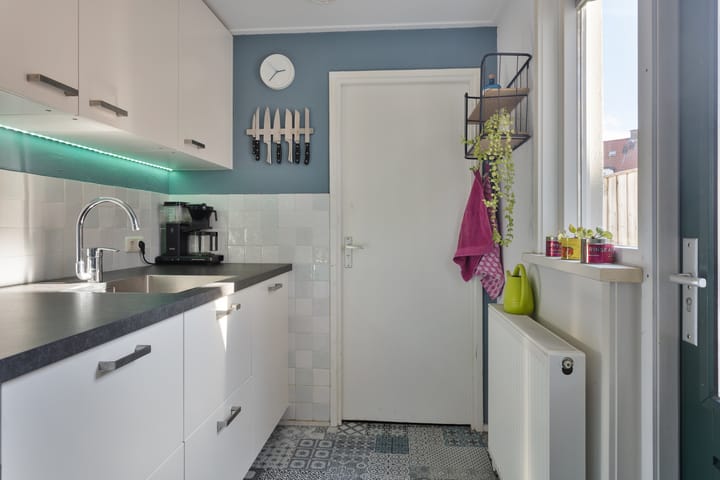 Foto 14 van Soerabaiastraat 1