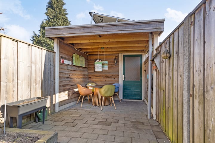 Foto 33 van Soerabaiastraat 1