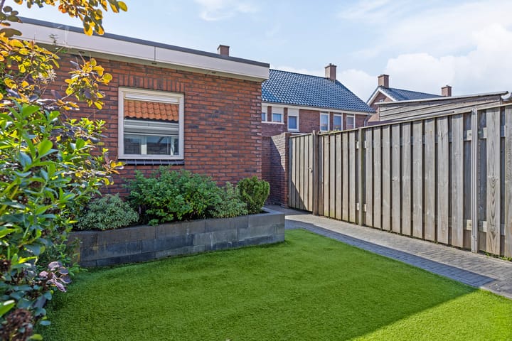 Foto 30 van Groote Wielenlaan 404