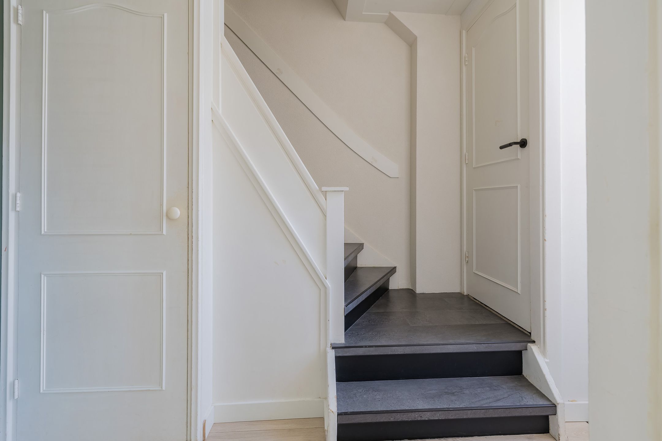 Foto 9 van Waalstraat 87