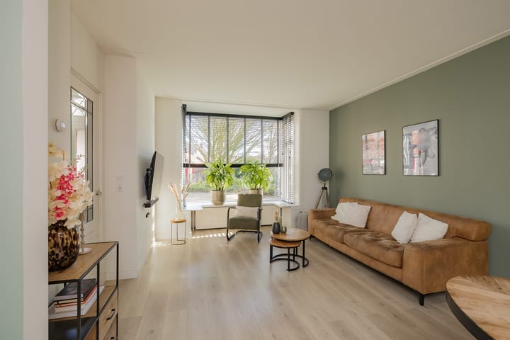 Foto 14 van Waalstraat 87