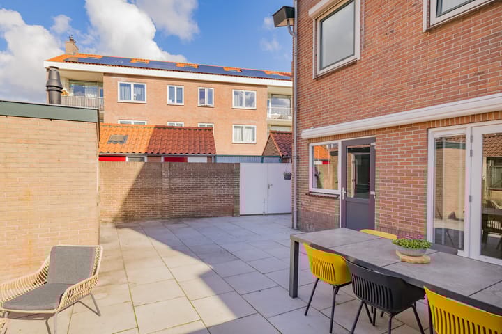 Foto 21 van Waalstraat 87