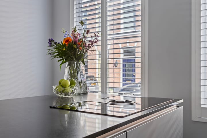 Photo 12 of Toussaintstraat 1