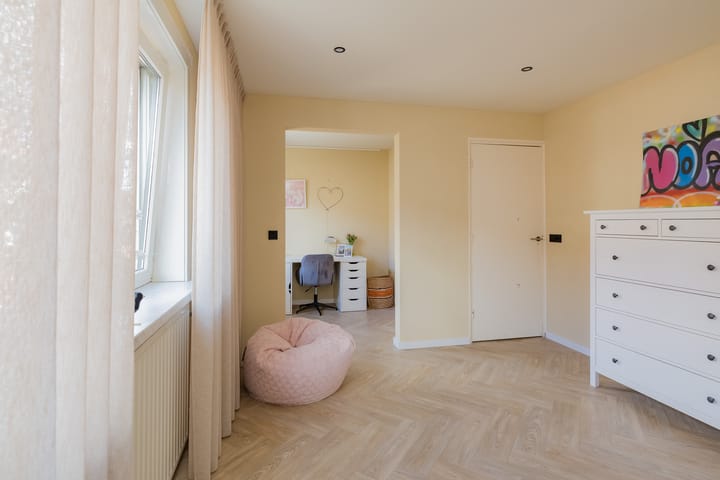 Foto 27 van Waalstraat 87